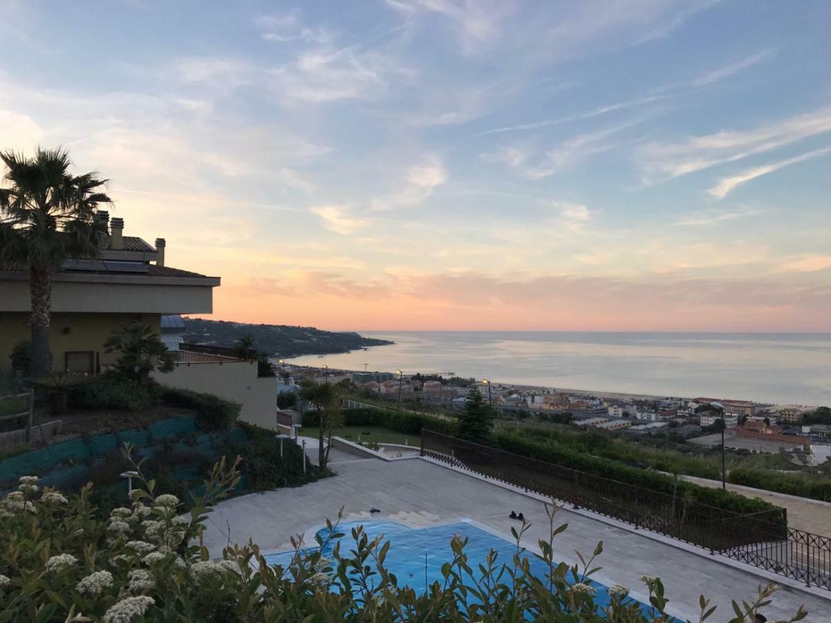 Casa a Schiera con 2 Camere da Letto